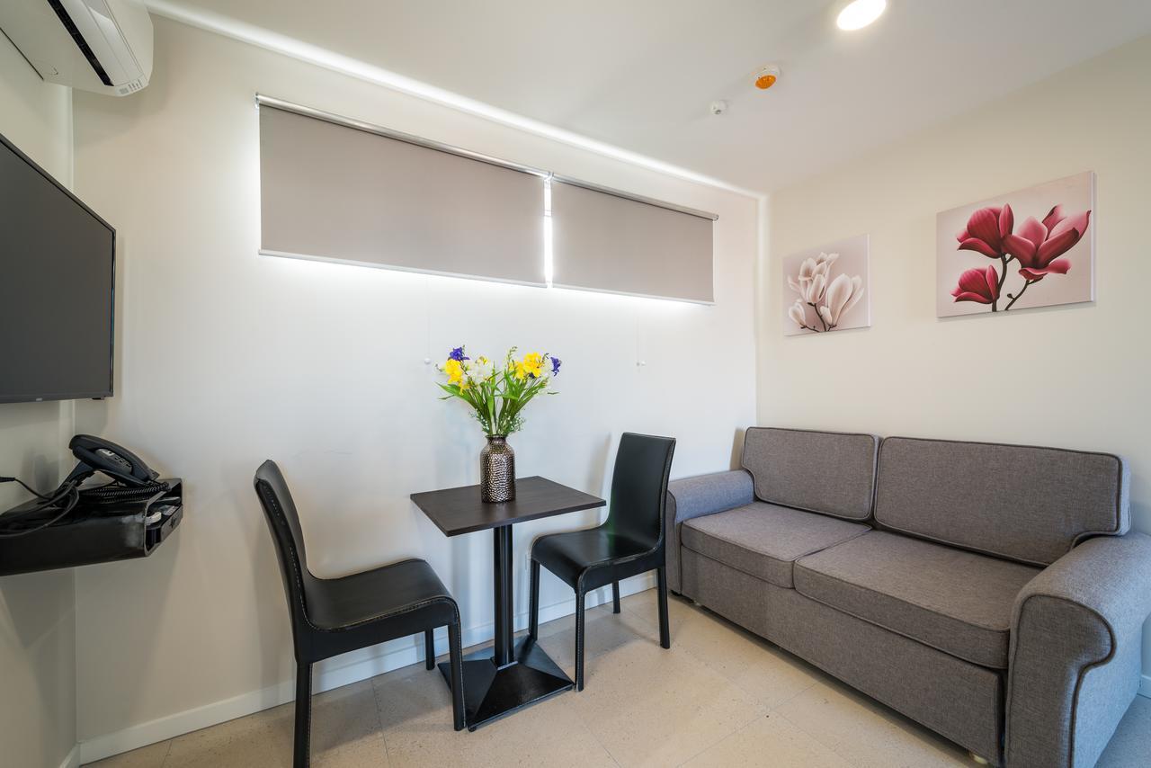 Golden Star Motel Christchurch Bagian luar foto
